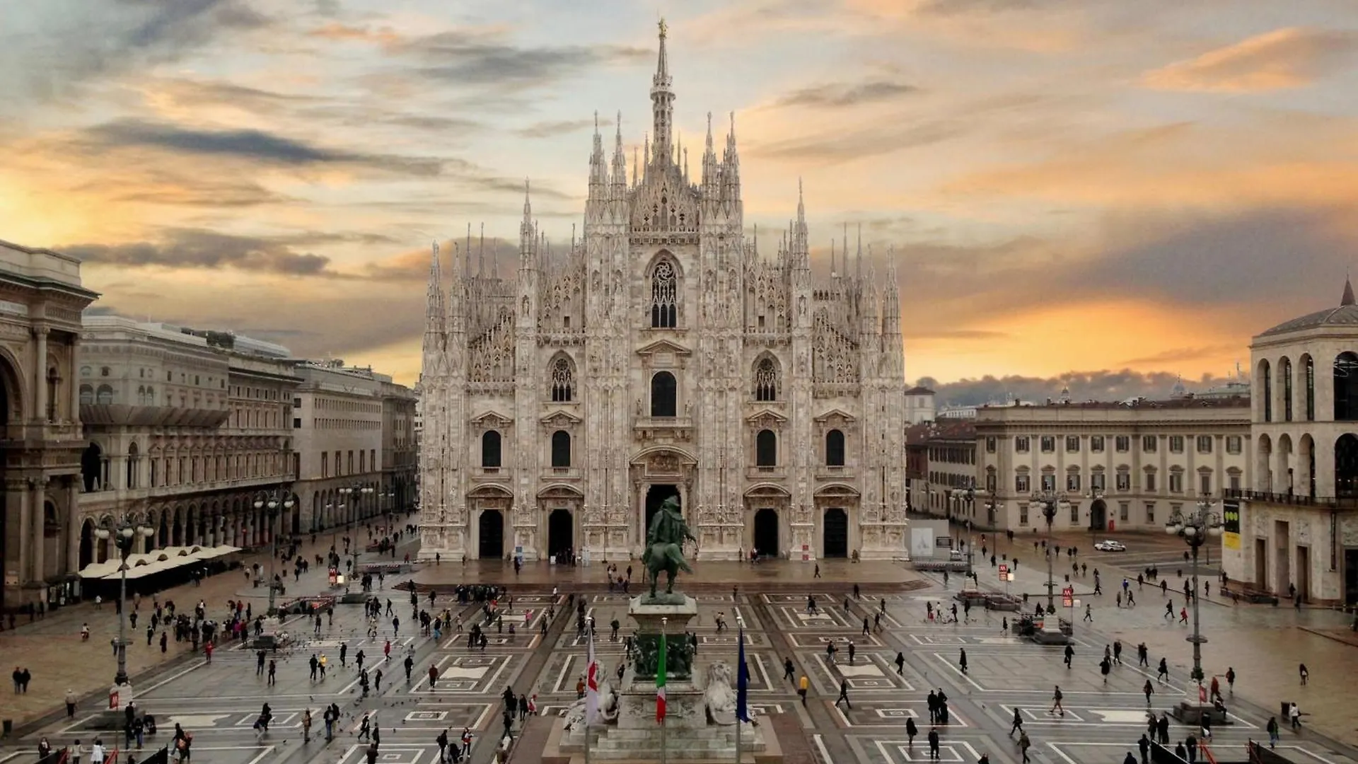 Hl Apartment - Brera, Garibaldi, Moscova, Duomo, Montenapoleone contacts